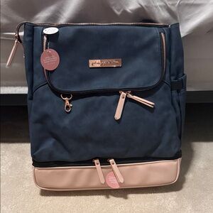 Petunia Pickle Bottom Pivot Pack